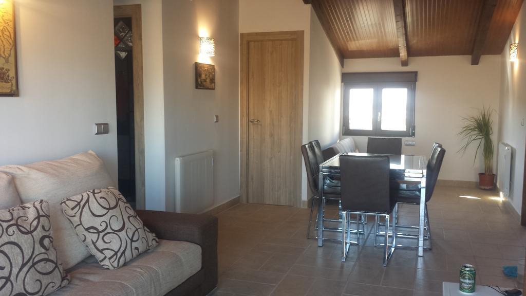 Apartamentos La Vega De Granada Ambroz Kültér fotó